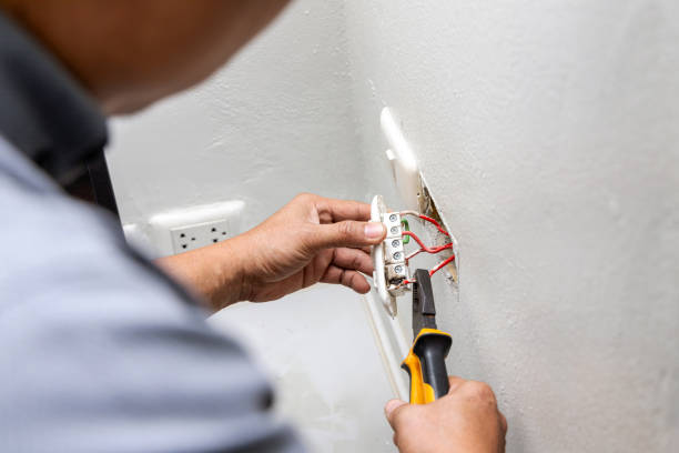 Best Affordable Electrician  in Lorenzo, TX